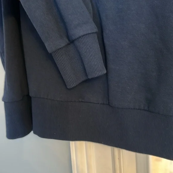 Favorite Daughter Blue Crew Neck Sweatshirt - Picture 5 of 9